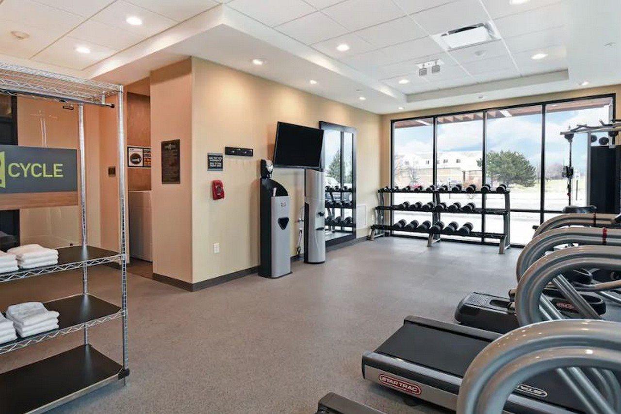 Home2 Suites By Hilton Beloit Extérieur photo