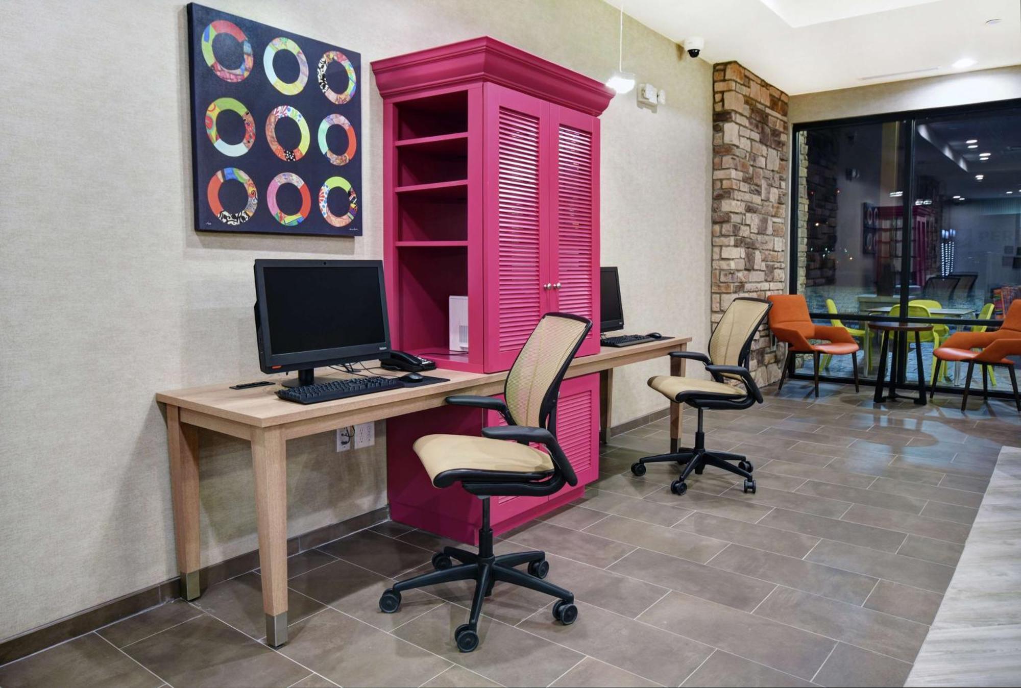 Home2 Suites By Hilton Beloit Extérieur photo