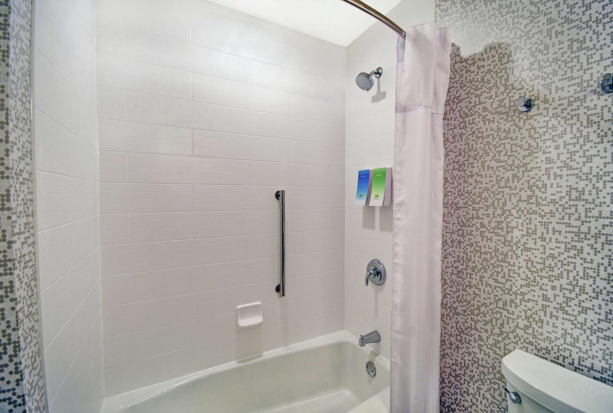 Home2 Suites By Hilton Beloit Extérieur photo