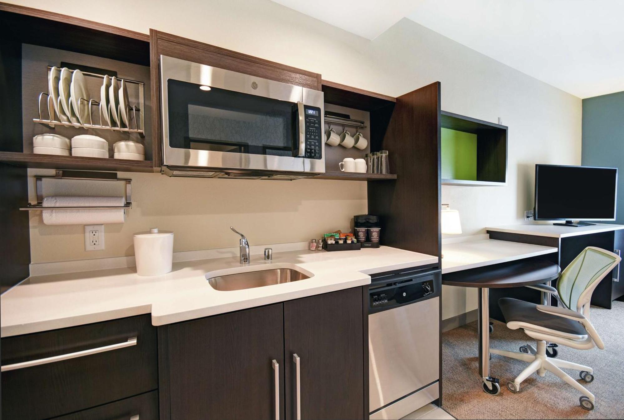 Home2 Suites By Hilton Beloit Extérieur photo