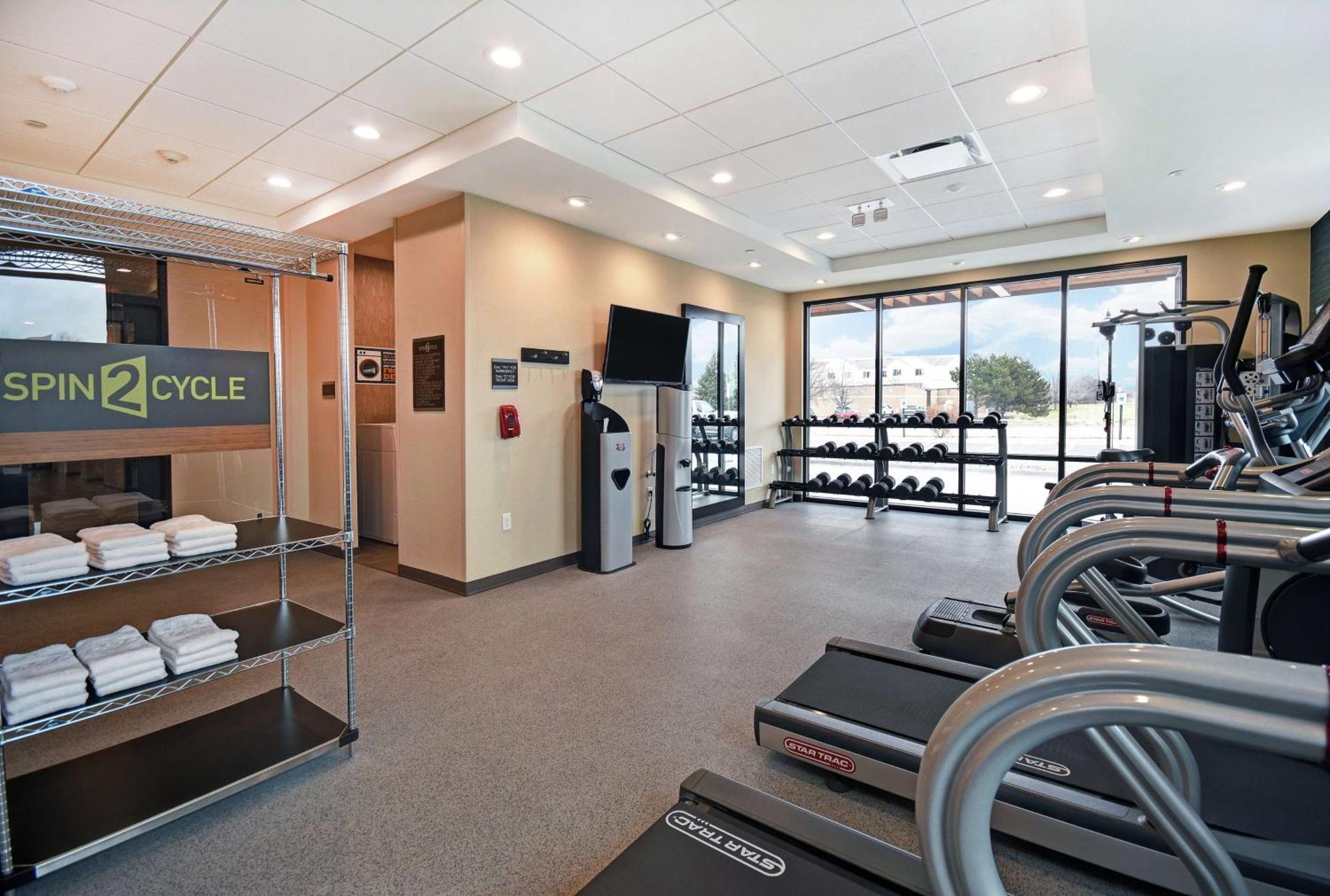 Home2 Suites By Hilton Beloit Extérieur photo